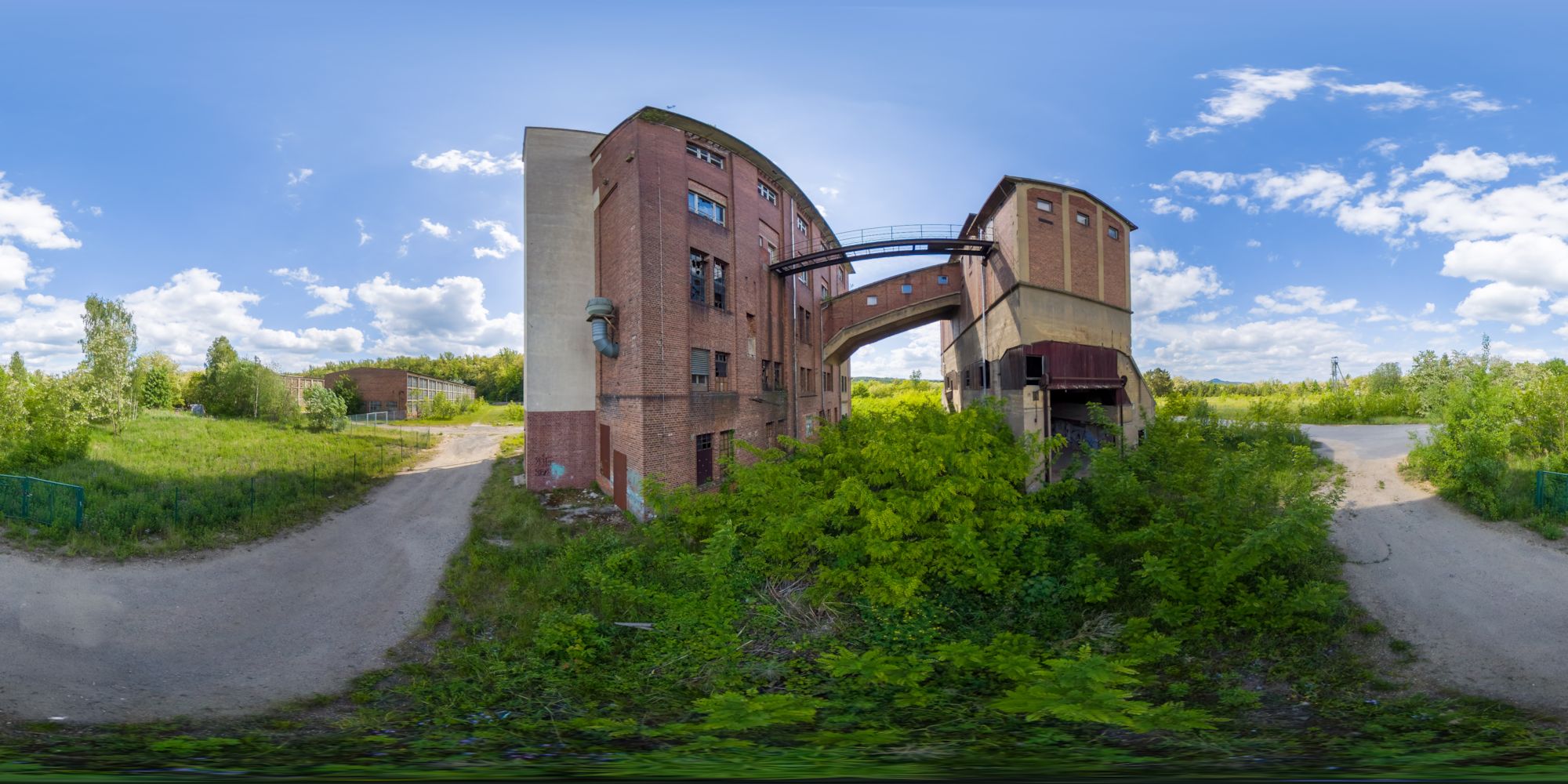 Tagebau Berzdorf - Hochbunker für Kohle - Ostseite